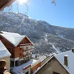 Szálloda Le V De 4*